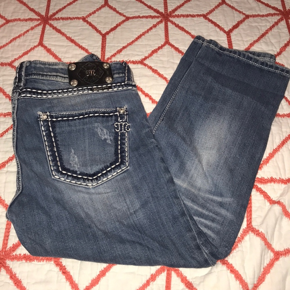 Miss Me crop jeans